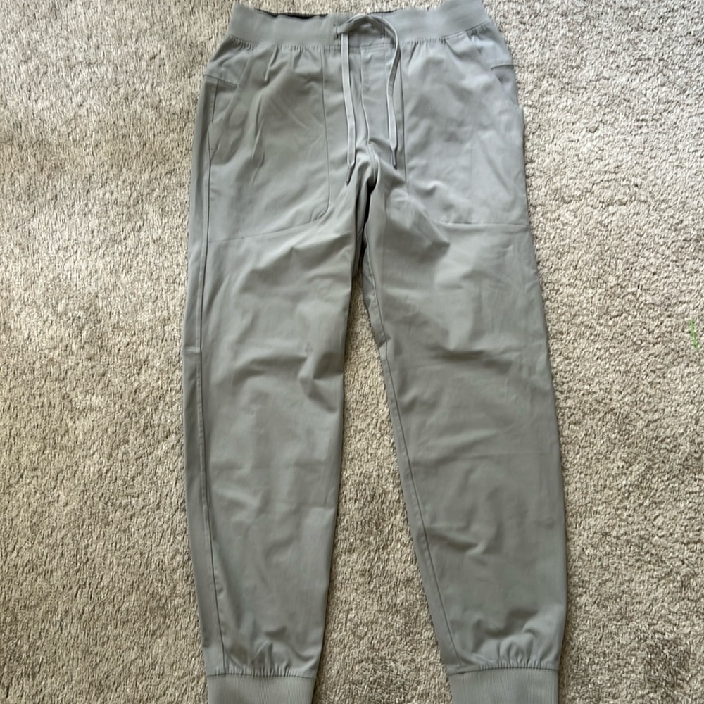 Lululemon ABC Joggers (Short)